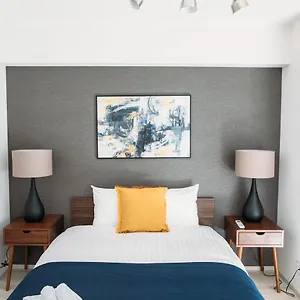 Dash Living Nihonbashi Apartahotel Tokio